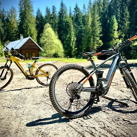 Hrubjak - Turistické Izby * Oravská Polhora